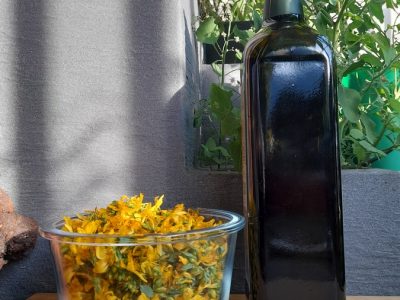 Johanniskrautblüten